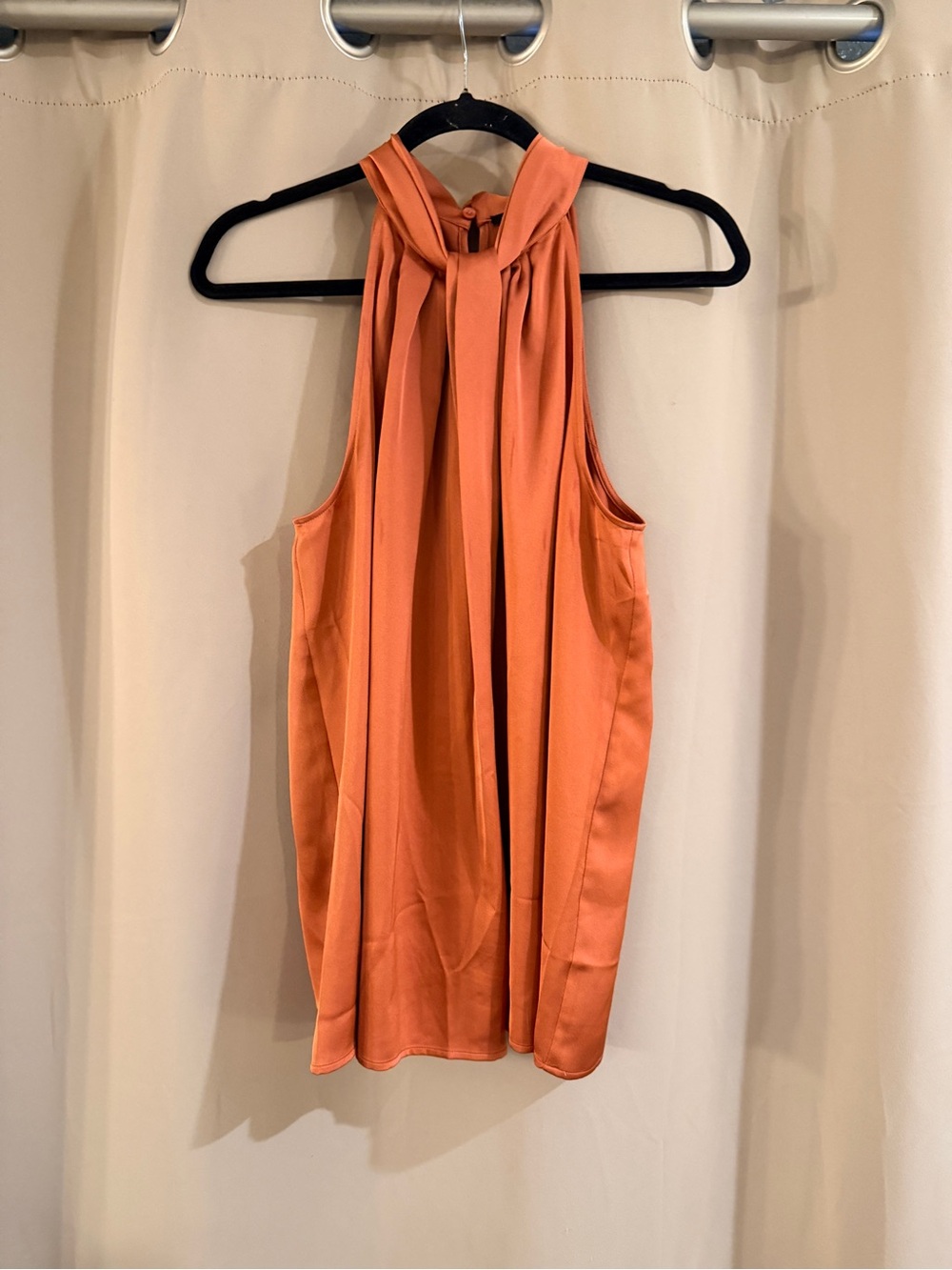 NWT Ann Taylor Sleeveless High-Neck Camisole in Orange - Picture 1 of 6